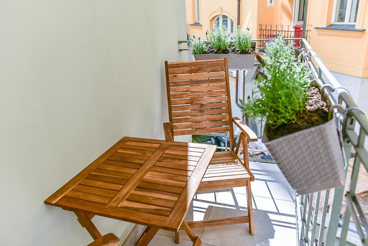 Brand New Apartment Next To Old Town Square Prague Exterior photo