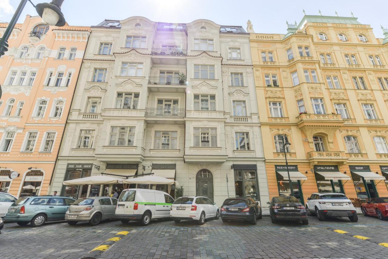 Brand New Apartment Next To Old Town Square Prague Exterior photo